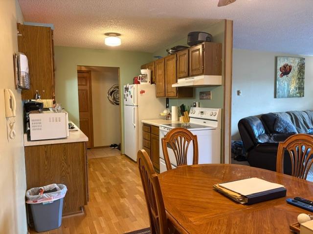 570 Whispering Ln #305, Hastings, MN 55033