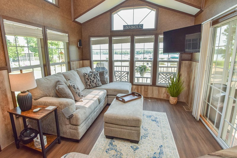 18096 Browns Lake Rd, Richmond, MN 56368