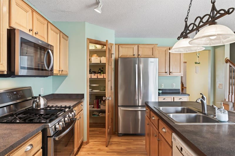 13451 Frankfort Pw NE, Saint Michael, MN 55376