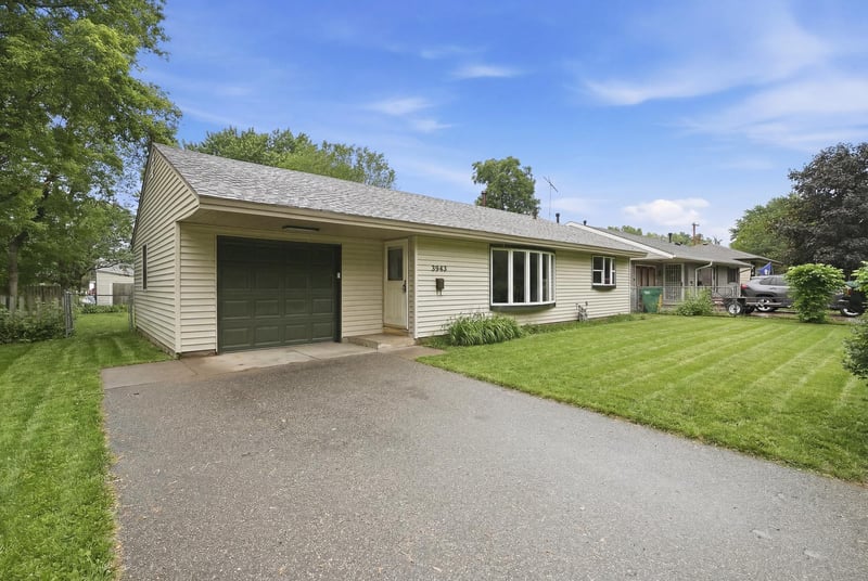 5943 Idaho Ave N, Crystal, MN 55428