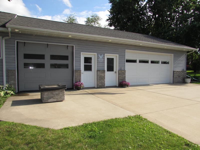 200 Kenzie St, Sherburn, MN 56171