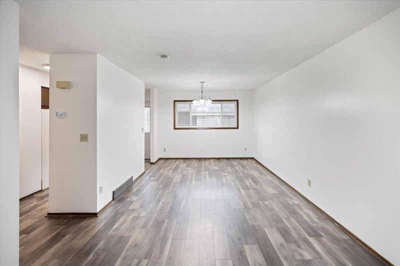 3656 Brookdale Dr N, Brooklyn Park, MN 55443