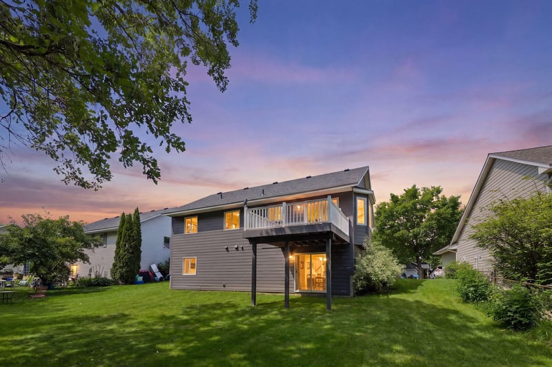 309 Wildhurst Rd, Waconia, MN 55387