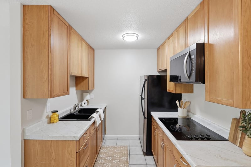 2616 Harriet Ave #204, Minneapolis, MN 55408