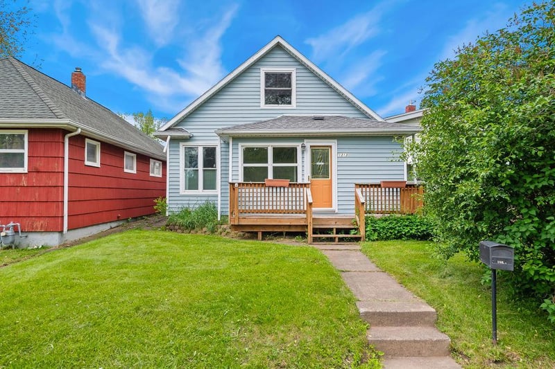 1313 98th Ave W, Duluth, MN 55808