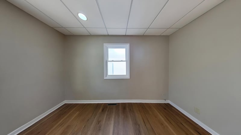 1017 Pine St, Dawson, MN 56232