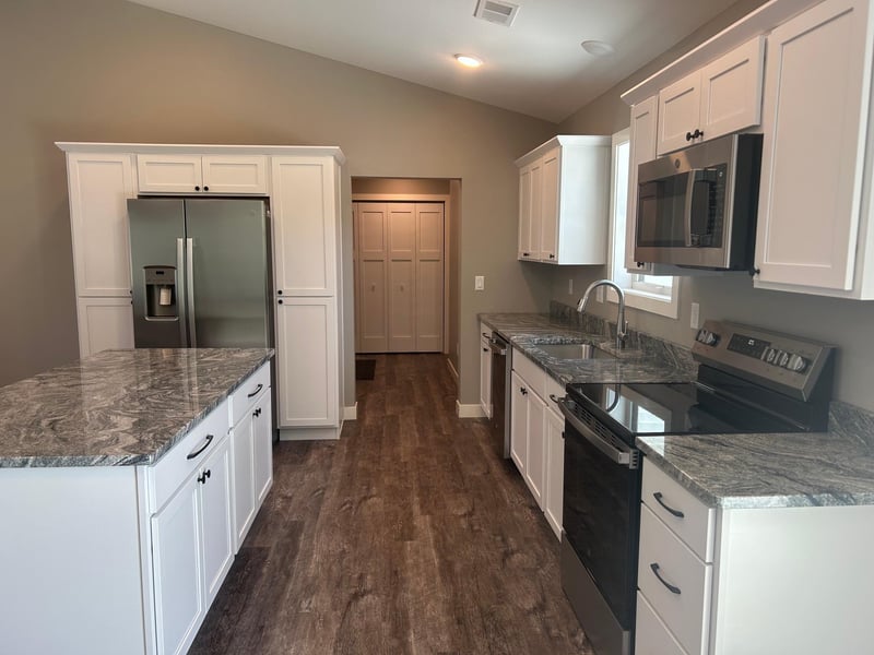 6000 Midvalley Ln NW, Bemidji, MN 56601