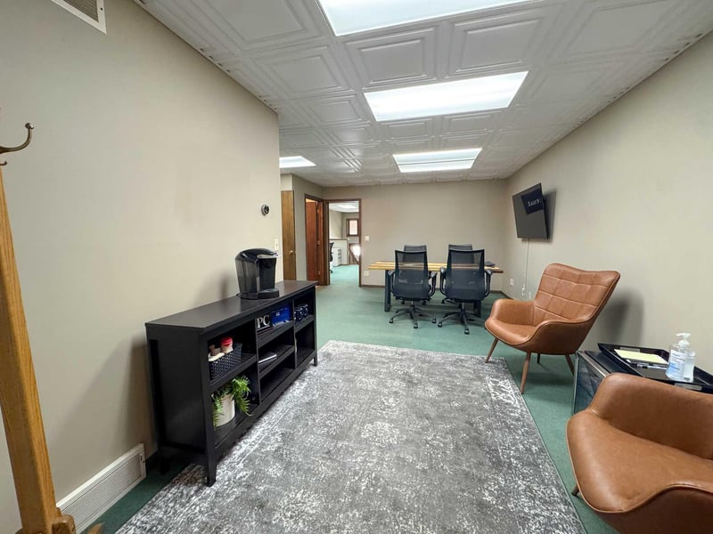218 E Washington Ave, Fergus Falls, MN 56537