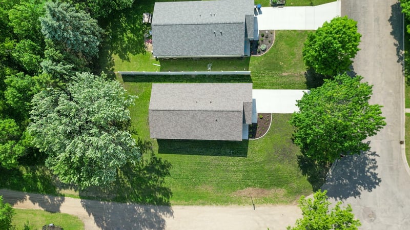 528 E St Charles Ave, Fergus Falls, MN 56537