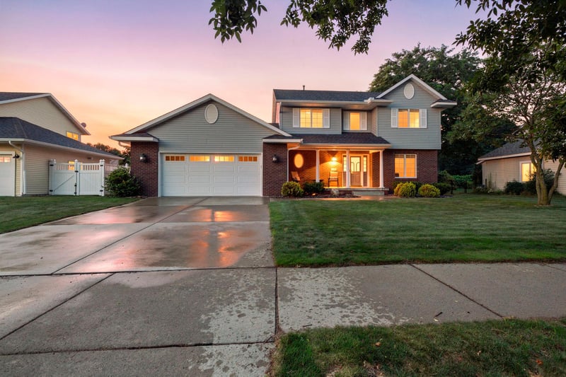 2215 7th Ave S, Saint Cloud, MN 56301