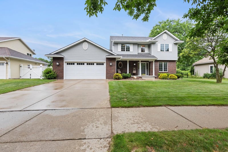 2215 7th Ave S, Saint Cloud, MN 56301