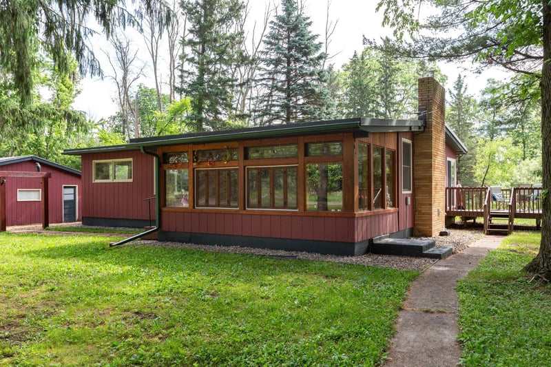N8514 850th St, River Falls, WI 54022
