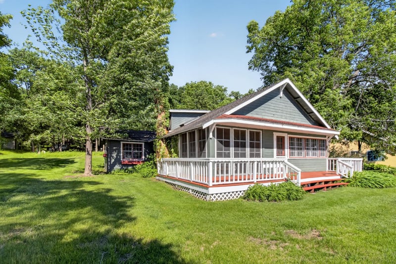 23245 Stony Point Trl, Battle Lake, MN 56515