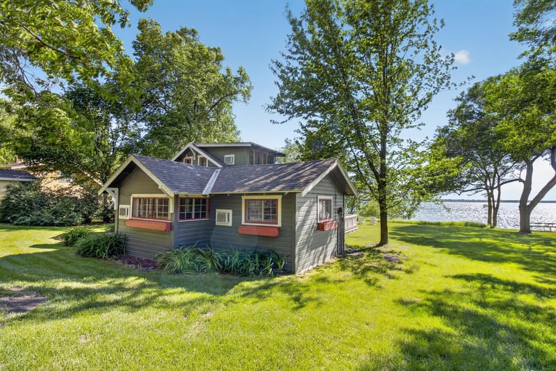 23245 Stony Point Trl, Battle Lake, MN 56515