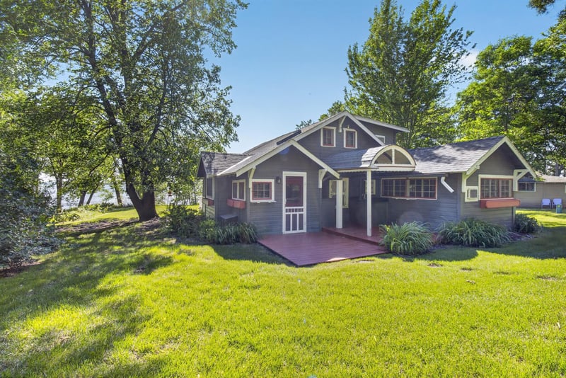 23245 Stony Point Trl, Battle Lake, MN 56515