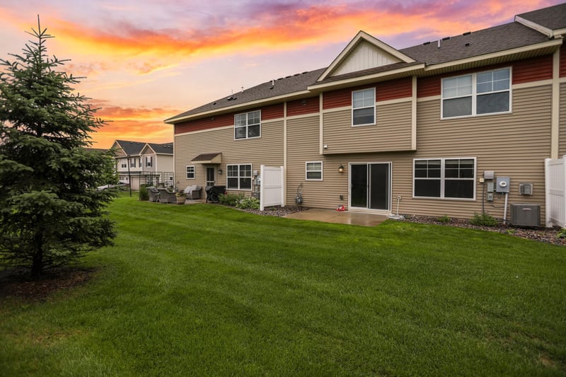 11628 Forest Ln, Maple Grove, MN 55311