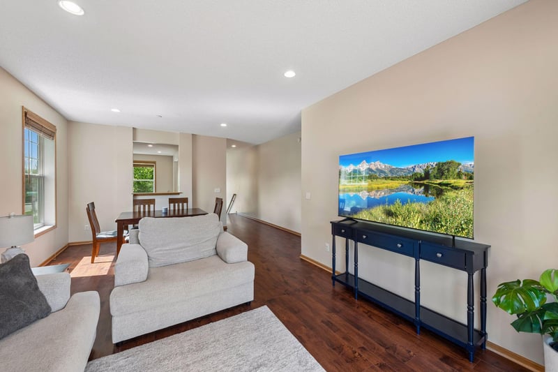 2229 Grimm Rd, Chaska, MN 55318