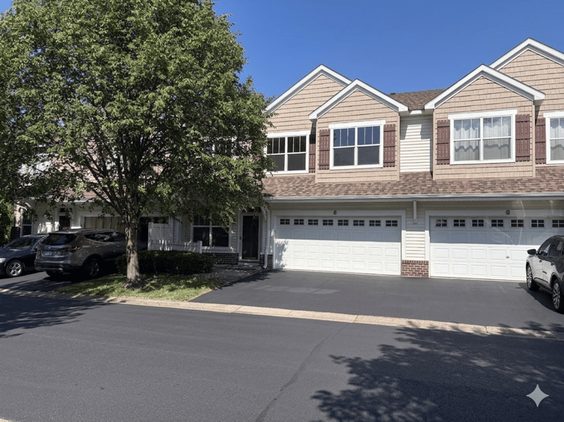 1591 Woodlynn Ave #2, Maplewood, MN 55109