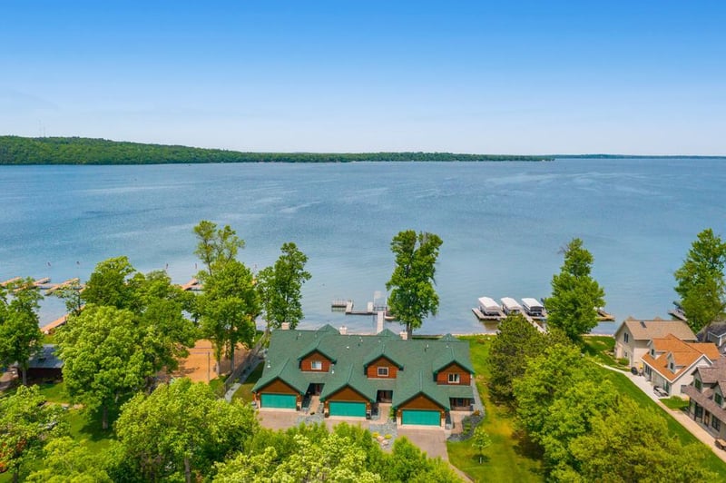 10442 Gull Point Rd, East Gull Lake, MN 56401