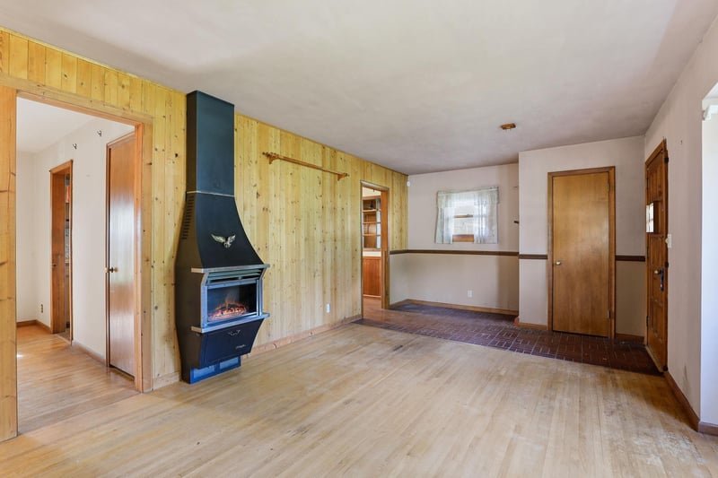 4608 Morris Ln, Bloomington, MN 55437