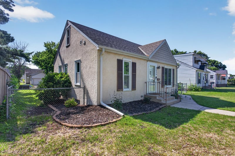 6636 Vincent Ave S, Richfield, MN 55423