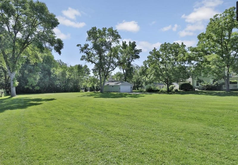 5865 Eureka Rd, Shorewood, MN 55331