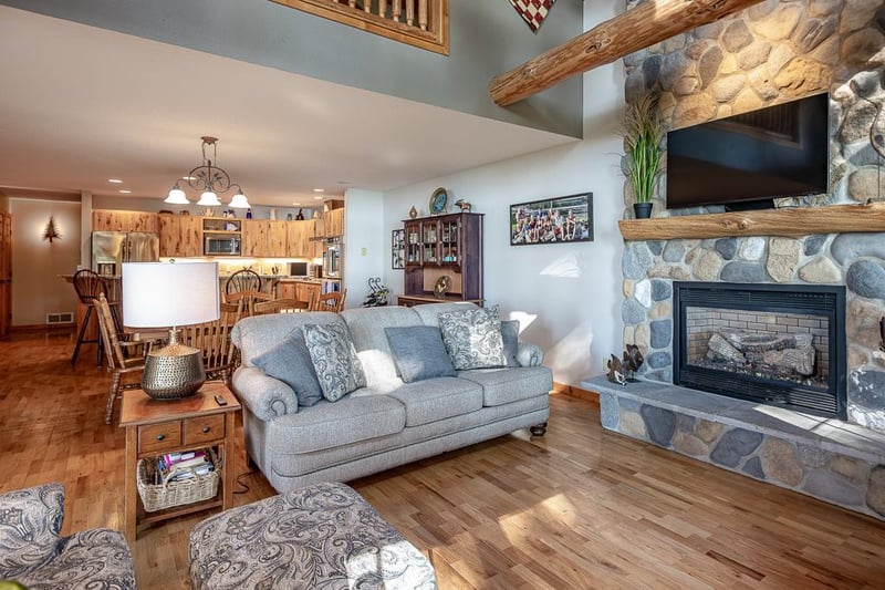6199 Morriss Point Rd NW, Walker, MN 56484