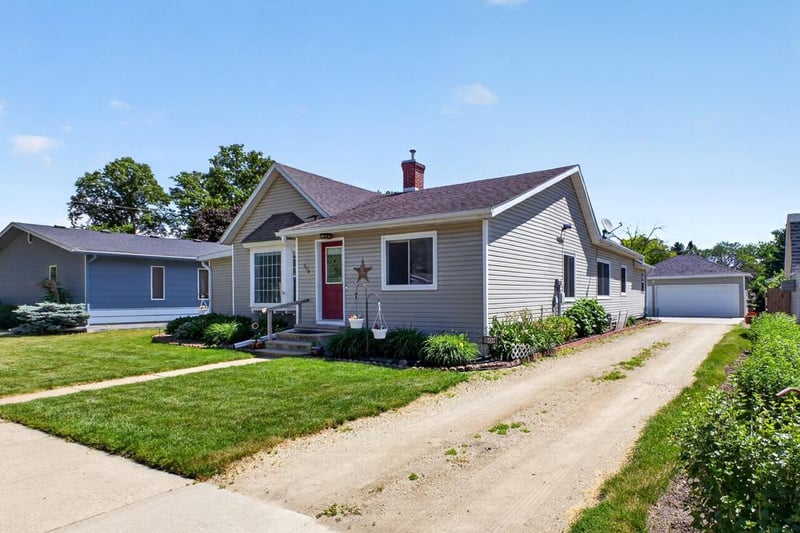 506 2nd Ave NW, Kasson, MN 55944