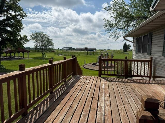 810 Sunrise Blvd, Redwood Falls, MN 56283