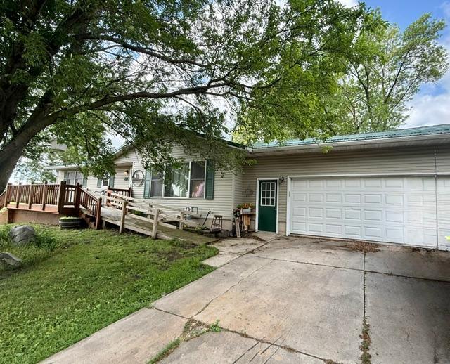 810 Sunrise Blvd, Redwood Falls, MN 56283