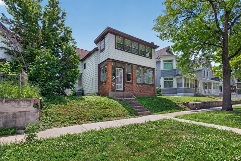 804 Sherburne Ave, Saint Paul, MN 55104