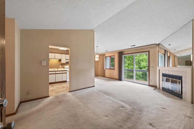2576 Moundsview Dr #7, Mounds View, MN 55112