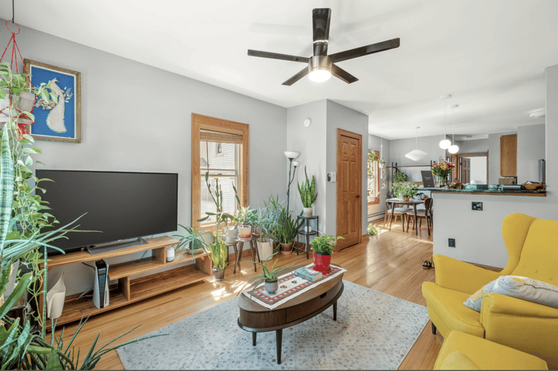2701 Harriet Ave #202, Minneapolis, MN 55408