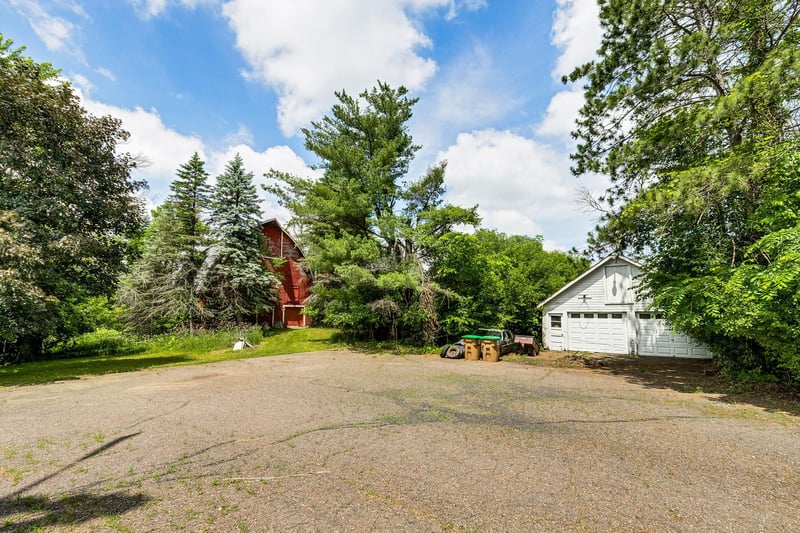 12564 Goodview Ave N, White Bear Lake, MN 55110