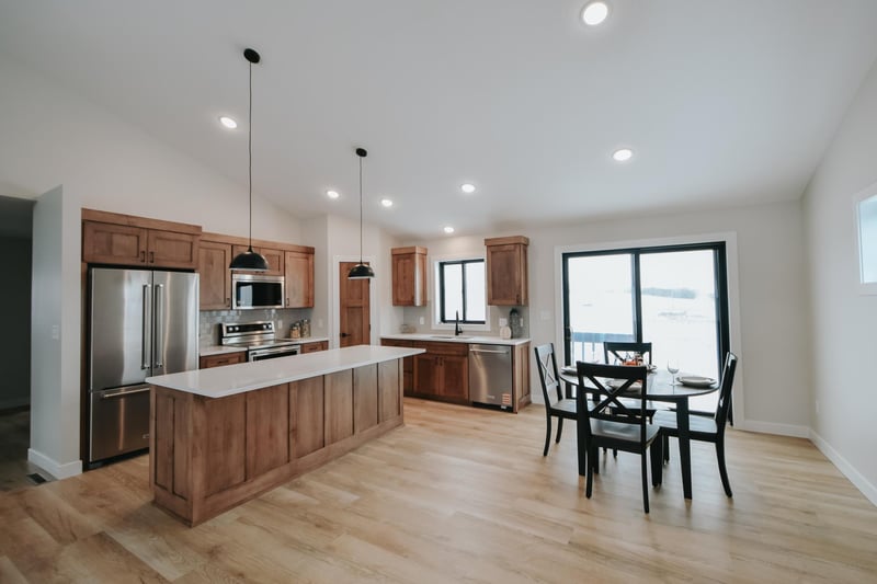 348 Highlands Ave, Zumbrota, MN 55992