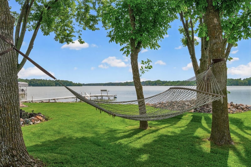 28310 Lakewood Dr NW, Isanti, MN 55040