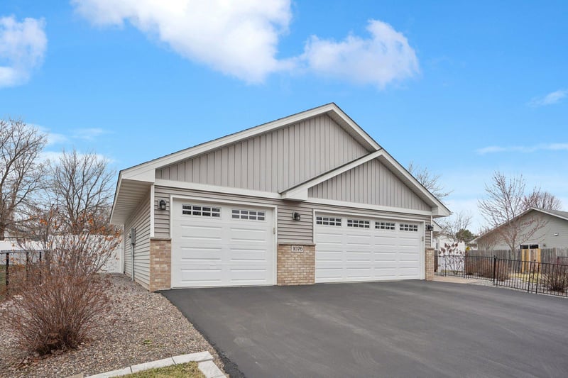 1076 244th Ave NE, East Bethel, MN 55005