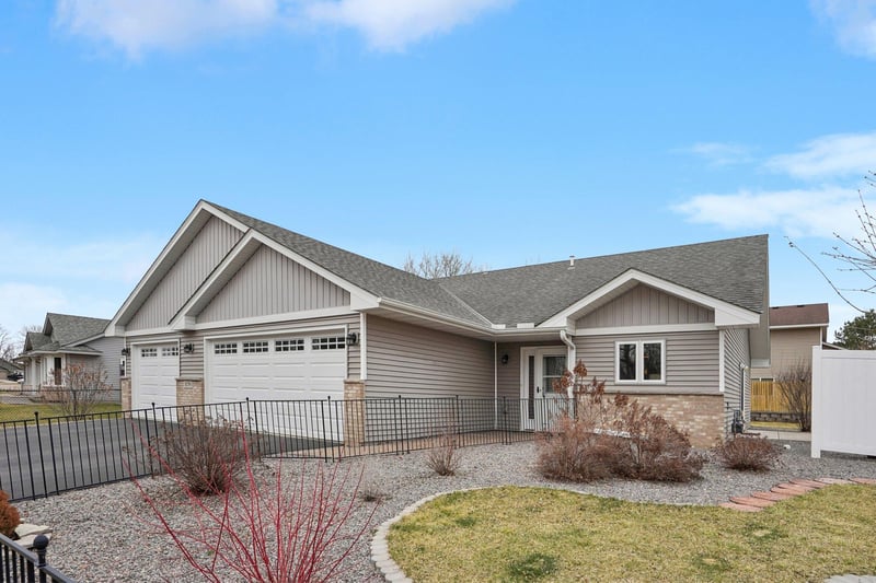 1076 244th Ave NE, East Bethel, MN 55005