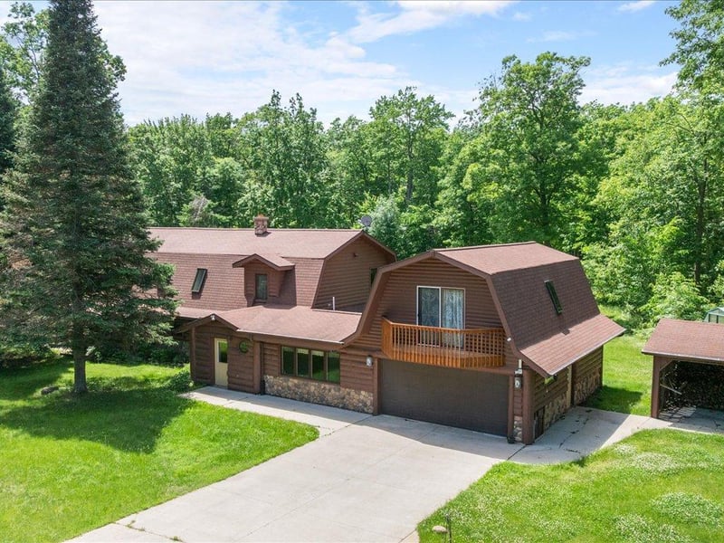 23729 Cooley Dr, Brainerd, MN 56401