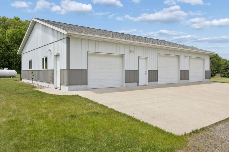 26500 County Road 2, Saint Cloud, MN 56301