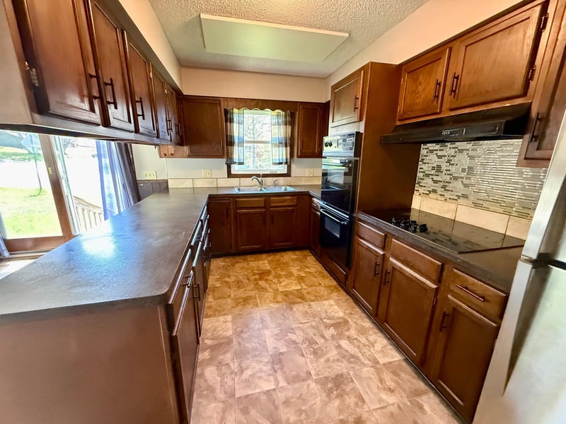 911 2nd Ave, Buffalo, MN 55313