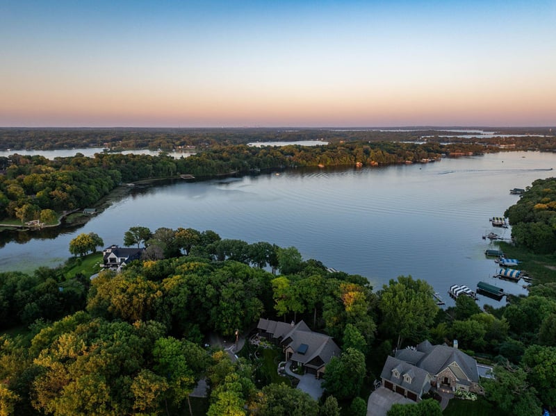860 Windjammer Ln, Orono, MN 55364