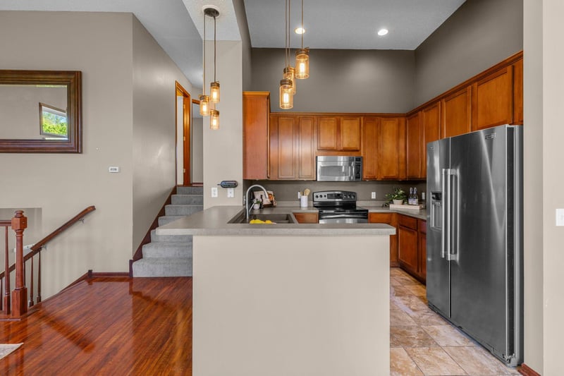 15485 Farnham Ave N, Hugo, MN 55038