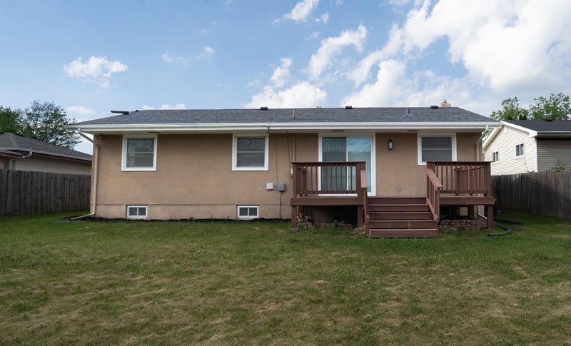 2230 Falcon Ave, Saint Paul, MN 55119