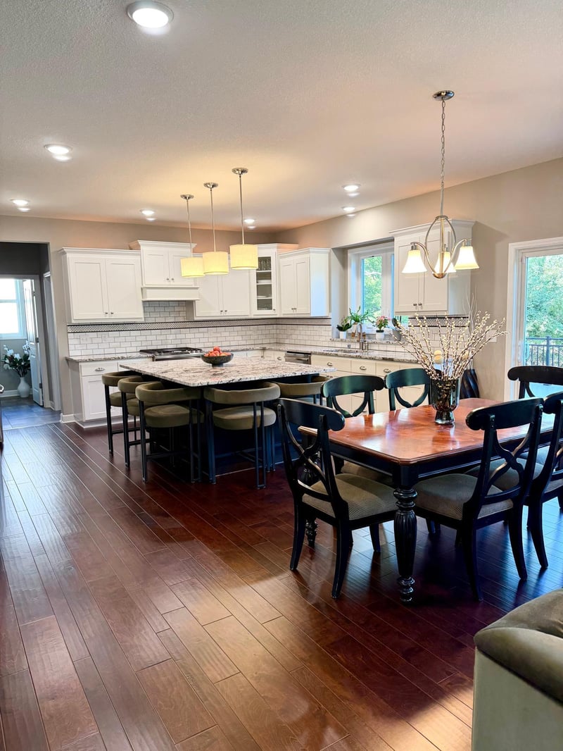 2820 White Pine Way, Stillwater, MN 55082