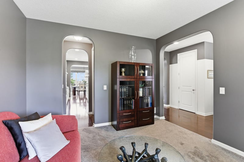 16768 Draft Horse Blvd, Lakeville, MN 55044