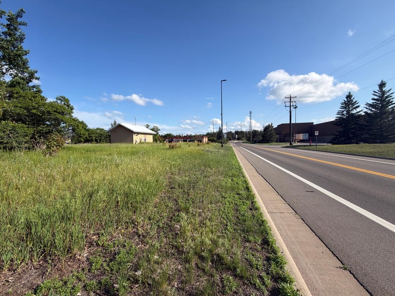 200 Golf Course Rd N, Baxter, MN 56425