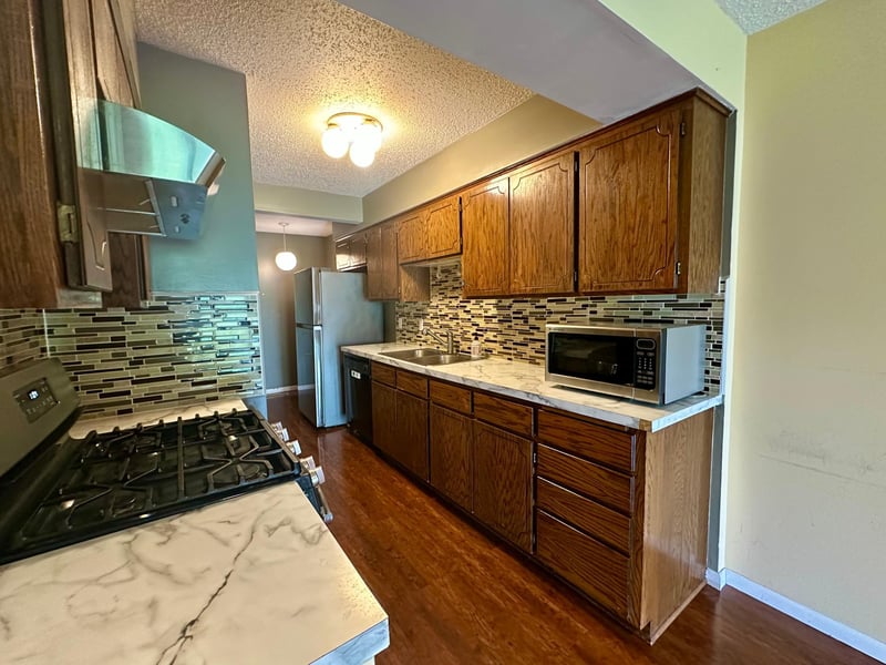 2934 68th Ln N, Brooklyn Center, MN 55430