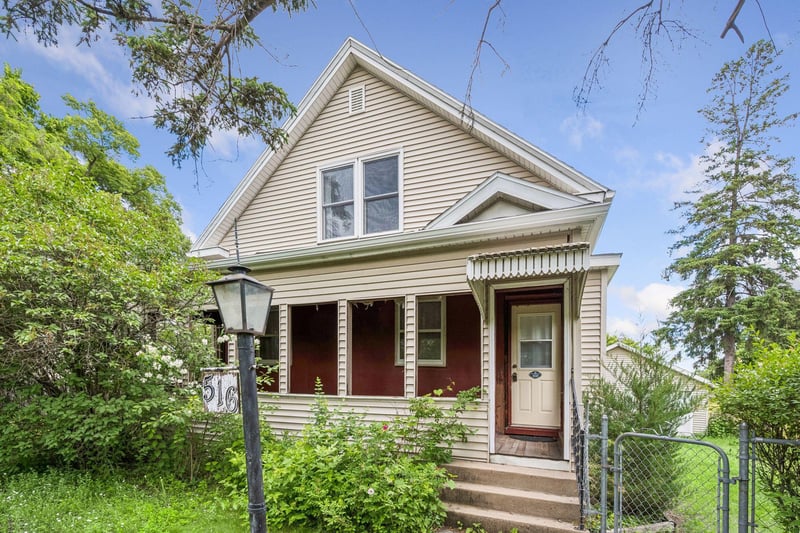 516 7th Ave N, Saint Cloud, MN 56303