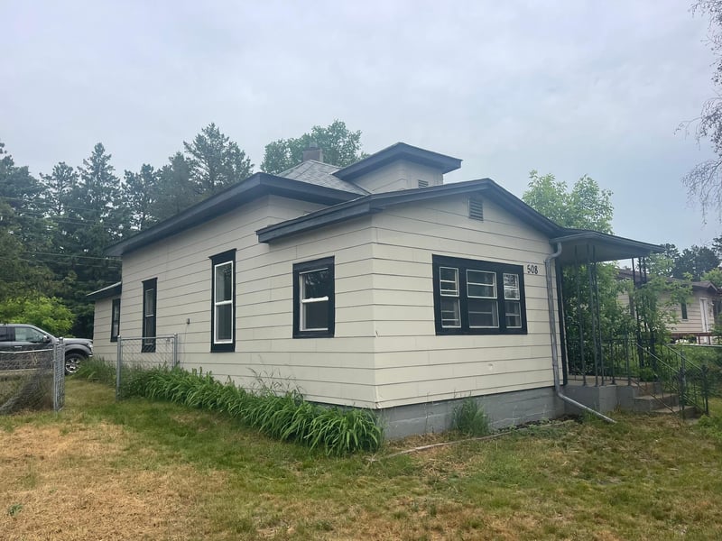 508 Main St W, Nevis, MN 56467